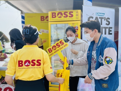 THE BOSS & PHIÊN HỘI